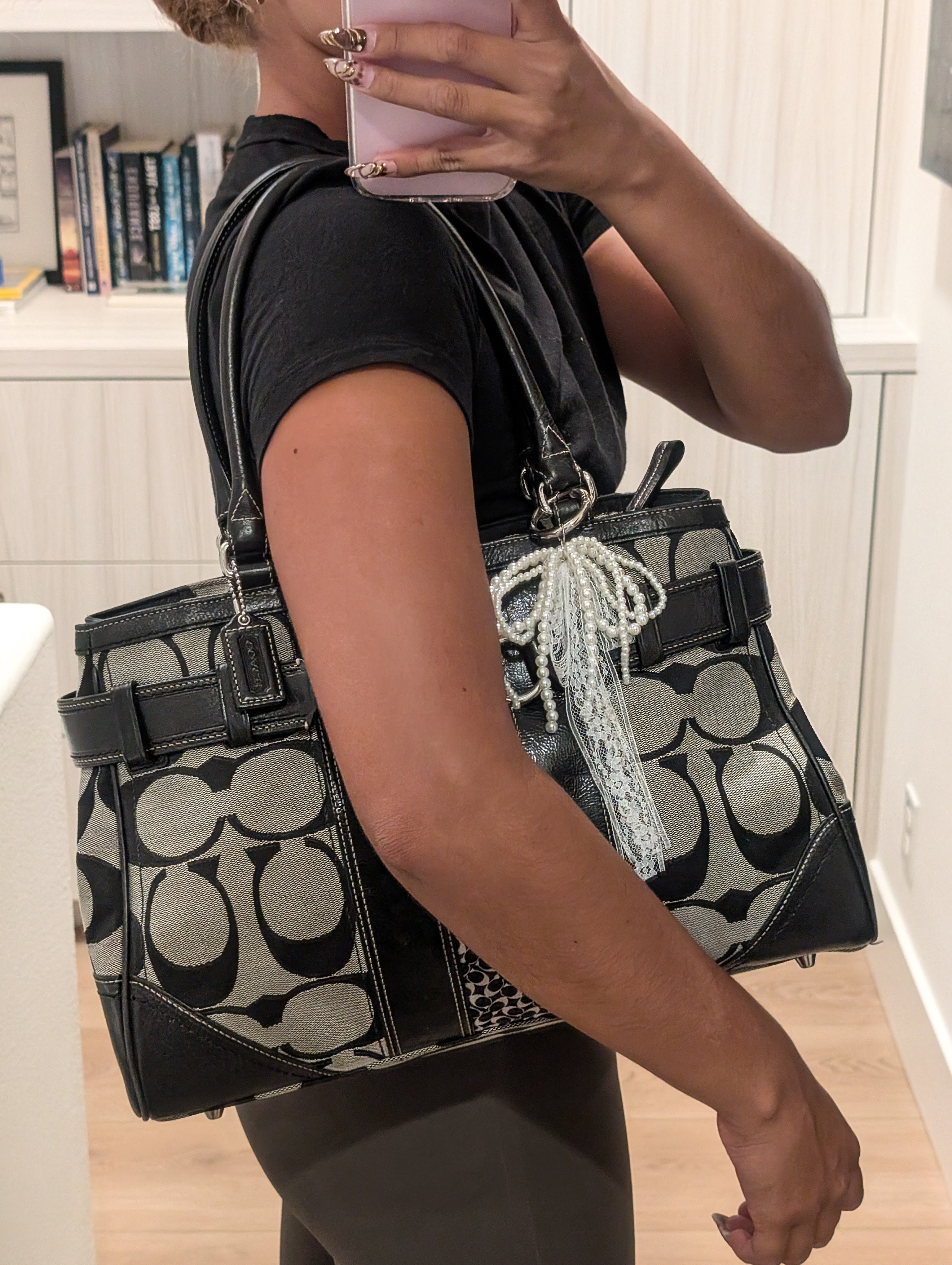 Coach Hamptons Signature Stripe Large Tote Silver Grey Handbag Purse