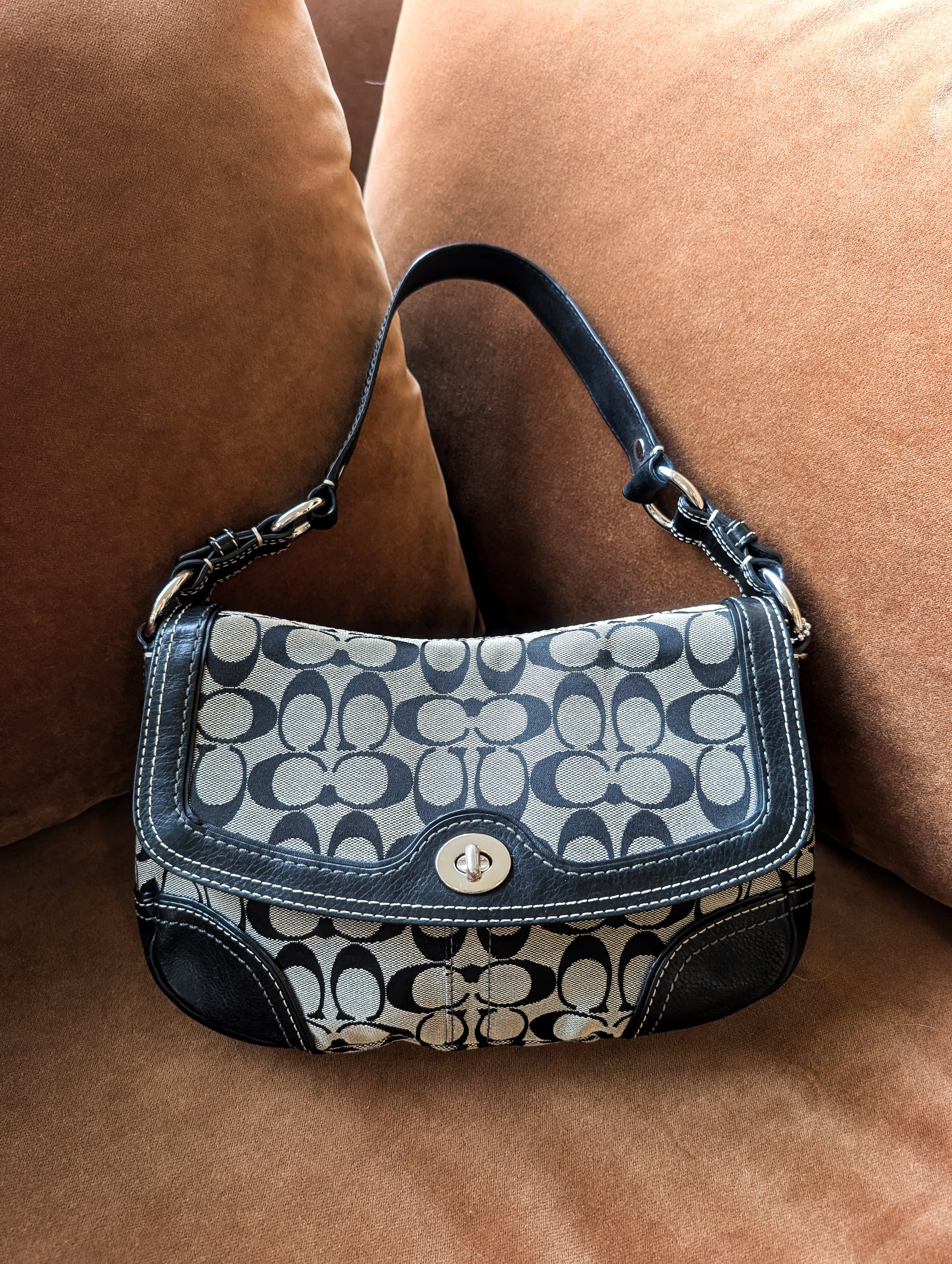 Vintage Coach Signature Soho Flap Bag in Black & Silver