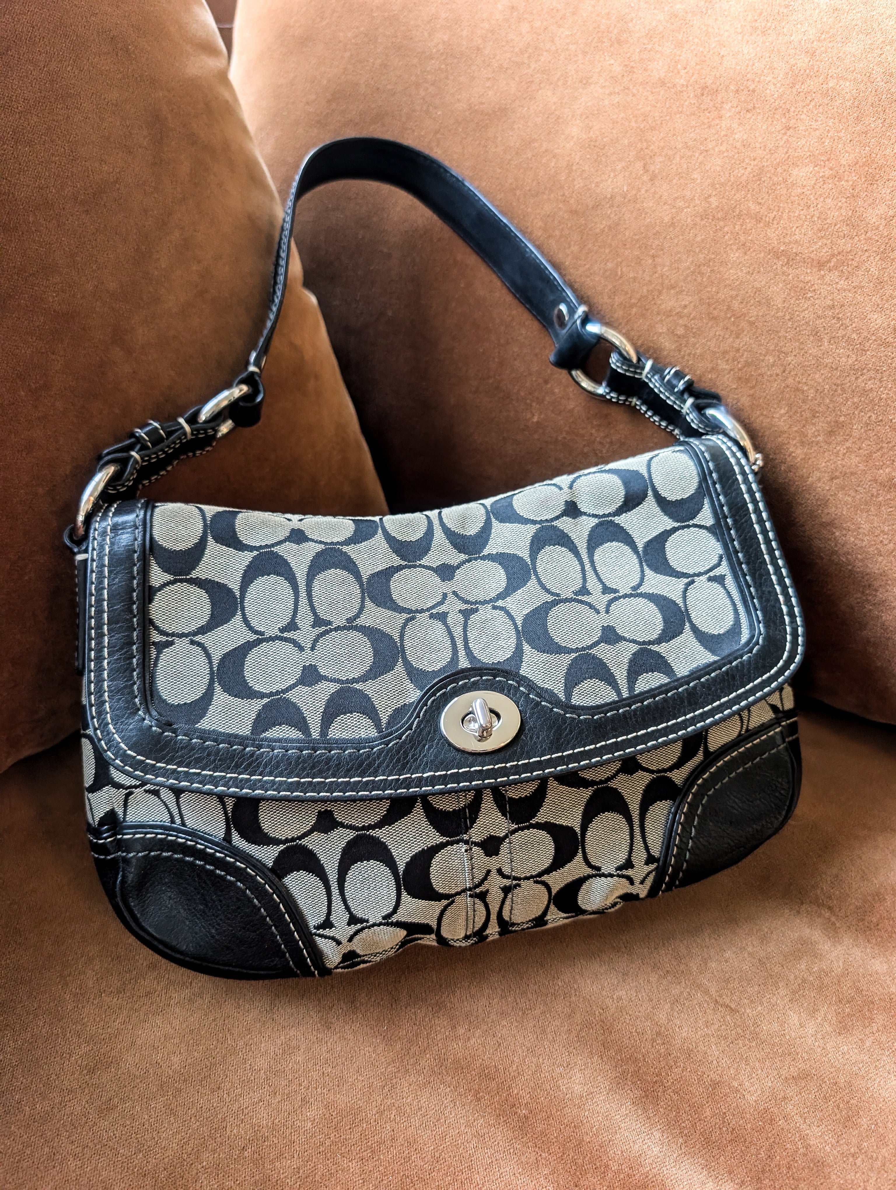 Vintage Coach Signature Soho Flap Bag in Black & Silver