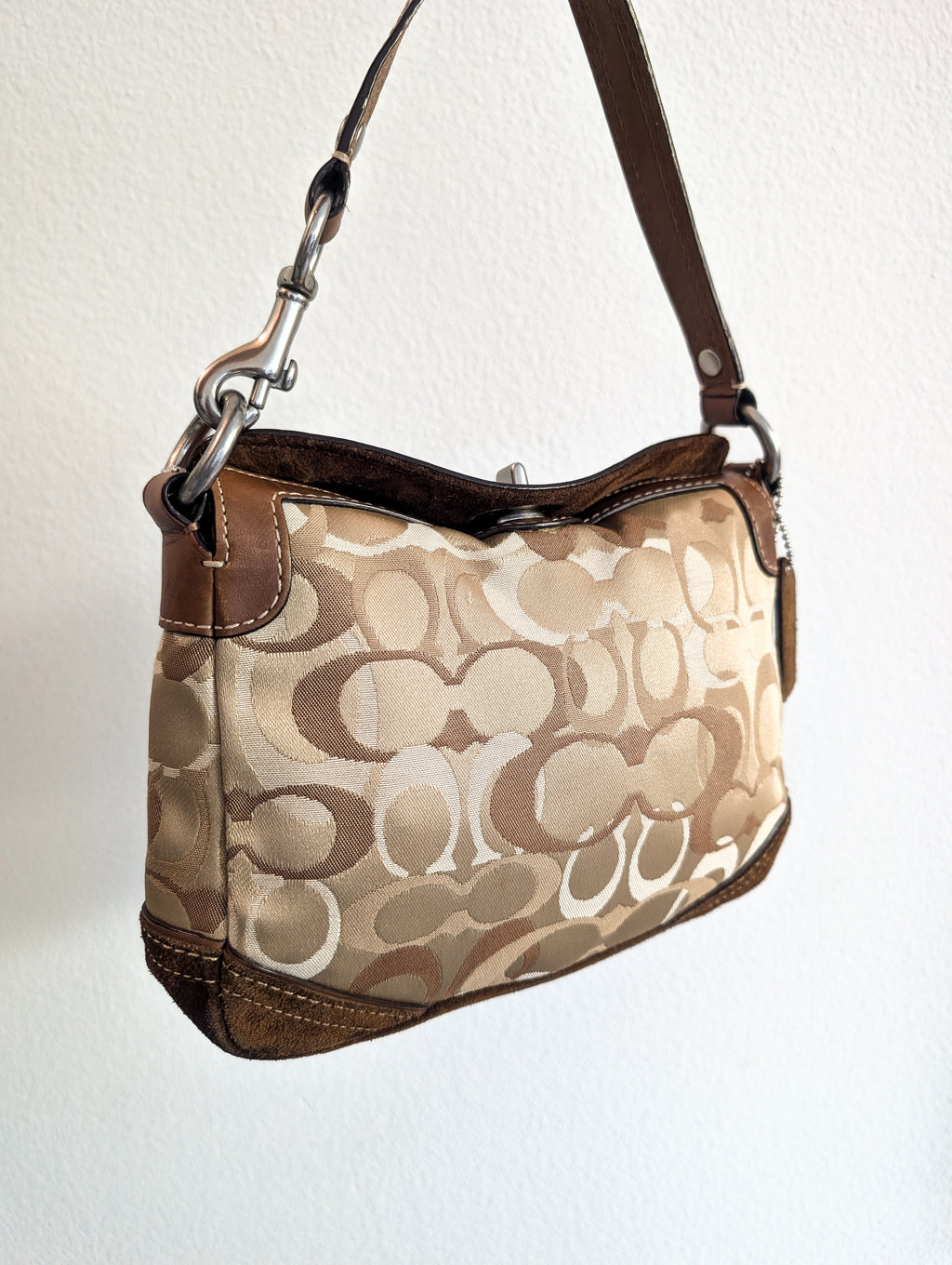 Coach Chelsea Optic Signature Hobo Shoulder Bag