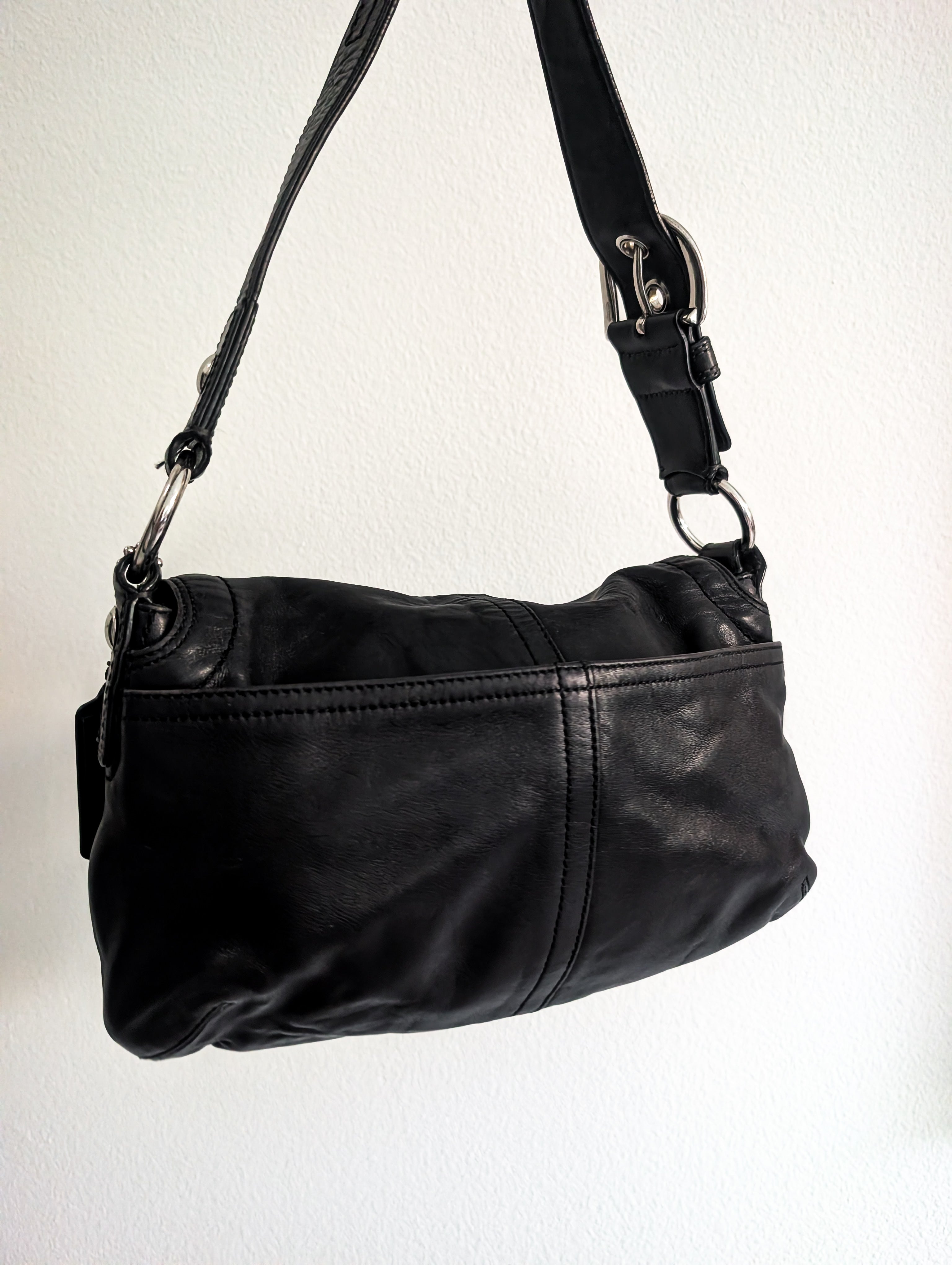 Vintage Coach Medium Leather Soho bag in black leather